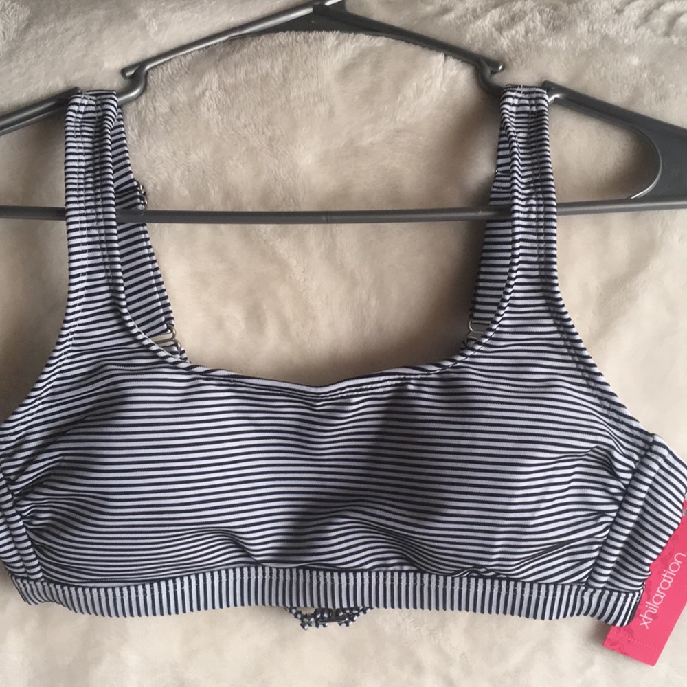 BRAND NEW Striped Bikini Top